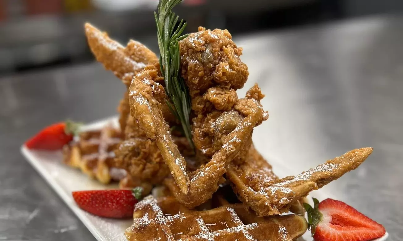 Savor with $40, $70 or $100 Worth of Food & Drinks at Smokes Bistro (Up to 31%Off)